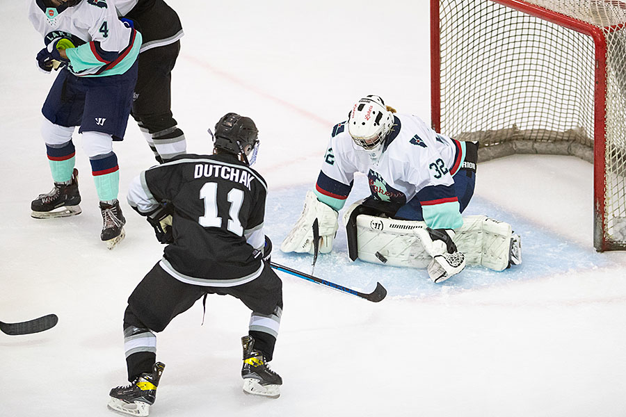 John Hughes traffic in crease, courtesy Mike Zitek Photos